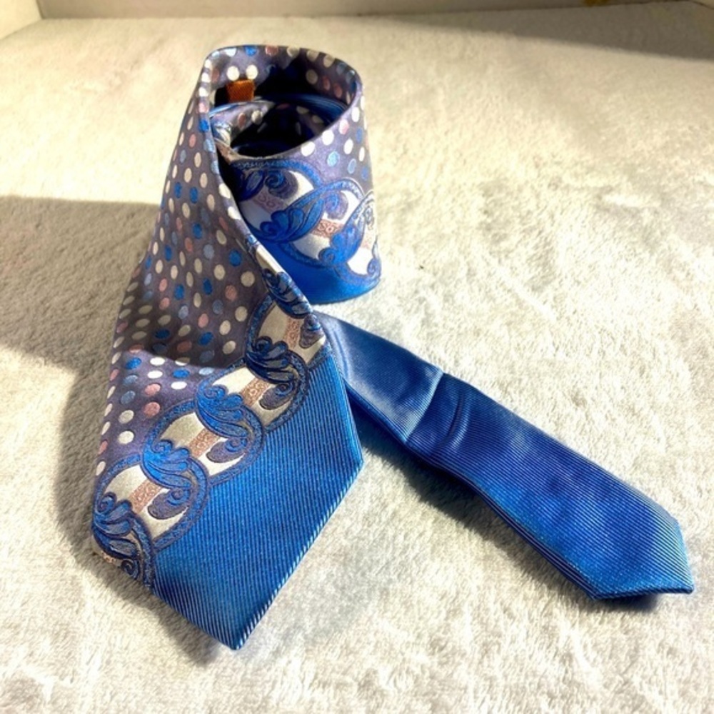 Steven Land Art Deco Blue Silk Tie